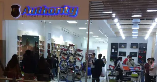 AUTHORITY CC PLAZA CENTRAL AUTHORITY CC PLAZA CENTRAL